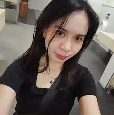 Flowers, flowers, flowers.