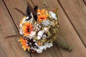 You'll also get plenty of related details like how much you should budget and what you can use instead of flowers to save a little money or create a. Wedding Planning Advice Wedding Preparation Checklist How Do I Plan My Wedding Camo Wedding Decorations Camo Wedding Flowers Wedding Flower Decorations