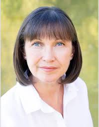 OUR FABULOUS 2021 JUDGES! NIKKI BELSHER KATRIN GUNNARSDÓTTIR CAMERON CORBETT