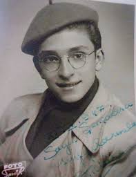 unluler panosundaki pin