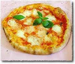 Classic Italian Toppings Ideas For Homemade Pizza Pizza Margherita The Original Created For The Queen Margherita Pizza Homemade Pizza Food