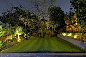 10 Stylish Ways To Light Your Garden Houzz Ie