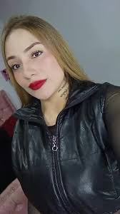 La traición de Mona: una historia de dolor