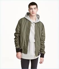 Fashionisto Essential Go Casual With H M S Bomber Jacket Hoodie Outfit Men Bomber Jacket Fashion Mens Outfits