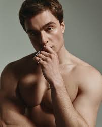 sovajewels @frolovheart @nazargrabar @roman.pavlenkoo @maxzubashych  @rita_rita13 @yurcini @dem4enko_max @alina.artbabe @kultphotostudio  @cover.apparel.ua