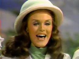 Sandi Griffiths, Gail Farrell & Mary Lou Metzger with Green, Green (1973)