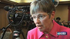 Kelly picks veteran, bipartisan group to lead transition