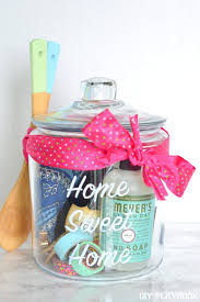 Looking for cool housewarming gift ideas for your friends and family? Our Favorite Housewarming Gifts Filled With Personality The Diy Playbook