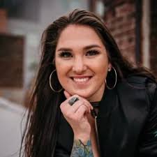 Artist: Allie Colleen