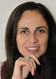 Sono quaranta in corsa. In tre solamente nel Partito dei sardi e nel Fiu