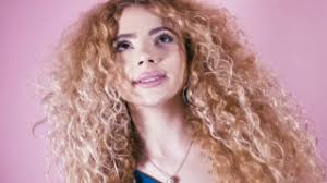 Megszólalt Opitz Barbi barátja és kavarásról beszél, a lány nővére szerint  a srác életveszélyes