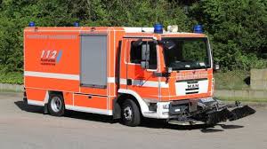 Geratewagen Gw Ol Der Berufsfeuerwehr Saarbrucken Feuerwehr Feuerwehr Fahrzeuge Berufsfeuerwehr