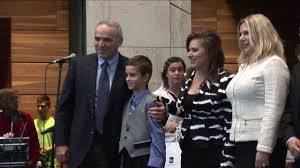 Magnus carlsen with his father henrik albert carlsen. Garry Kasparov About The Polgar Sisters Youtube