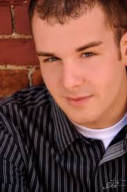 Four Feet Long Online