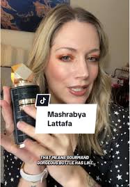 Mashrabya by Lattafa is a unisex gourmand that leans slightly masculine  with a signature apple shisha accords and lots of sweetness. Received this  sample from @BeautyHouse US 🖤 #lattafa ...
