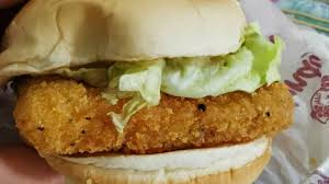 Wendy'S Aruba - 🗣Fish Friday At Wendy'S!🐟 Come Try The New Crispy Panko Fish  Sandwich Today!🤤 Prices: 🐟 Sandwich Awg.10.95 🐟 Combo Awg.13.95  #Wendysdifferentinsideandout | Facebook