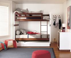 Kamar tidur merupakan ruangan yang akan menjadi privasi. 60 Desain Tempat Tidur Tingkat Minimalis Kamar Kecil Rumahpedia
