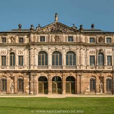 The baroque palace was built, after 1676, as a place of entertainment for the dresden court and was set in a baroque park. Palais Im Grossen Garten Arstempano