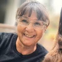 Tonya Farley's Instagram, Twitter & Facebook