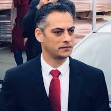 Fatma Pediz's Instagram, Twitter & Facebook