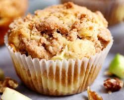 Ce Sont Des Super De Bons Muffins Tres Moelleux Avec Un Petit Gout De Beurre De Pommes Et De Fromage A La Crem Apple Recipes Apple Cream Cheese Apple Muffins