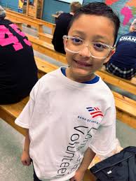 Amazing to be able to take my son to a community volunteer event and pack  up some food for kids in need.