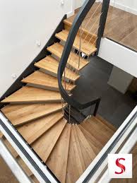 Droits, quarttournant ou en spirale, tous nos escaliers personnalisables sont disponibles en dimensions standard ou sur mesure. Comment Choisir Un Escalier Bois Interieur Escaliers Somme