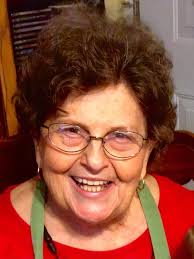 Our funeral home family asks that you keep the family of Mrs. Karen Hodges  Bond in your thoughts and prayers. Visitation: 10:00