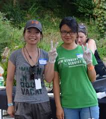 November Volunteer Spotlight: A “nature lover” from China devotes herself  to protecting our earth : Sycamore Land Trust