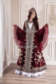 Cenden Gizem Bindalli Modeli 123 Asli Kaftan Ortacag Elbisesi The Dress Moda Stilleri
