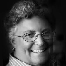 Employee Spotlight! 📣⭐ Kelli Connors is a nurse supervisor who has worked  at Saint Mary's Convent for more than a year. Outside of work, she enjoys  spending time with family, reading, fishing… |