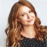 Lesley Holmes's Instagram, Twitter & Facebook