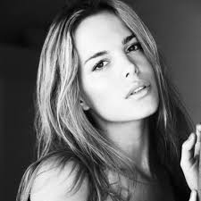 Isabela Ramos Cano (@isaramoscano)