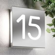 Lampe Numero De Rue Votre Eclairage Exterieur Avec Numero De Maison Aqua Matteo Numero Maison Eclairage Exterieur Maison