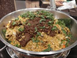 My style of cooking nasi briyani daging. Nasi Briyani Daging Tanam Kuali
