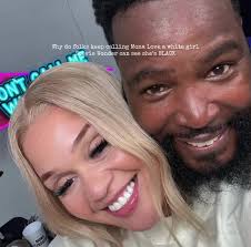 White Girl Overwhelmed Mona