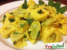 Agnolotti al burro e salvia. Ricetta Tortellini Burro E Salvia Ricette Di Fragolosi