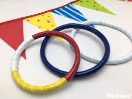 輪っかバトン 運動会やリレー遊びにもってこいのアイディア製作 保育や子育てが広がる 遊び と 学び のプラットフォーム ほいくる 運動会 遊び 保育