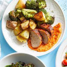 Paprika Baked Pork Tenderloin With Potatoes Broccoli Recipe Baked Pork Tenderloin Baked Pork Sheet Pan Dinners Recipes