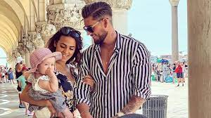 For weeks elena miras' (27) daughter aylen (1) has had to do without her papi mike heiter (27). Mike Heiter Insgesamt Funf Wochen Ohne Elena Und Aylen Promiflash De