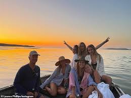 Enter & enjoy it now! How Lauren Phillips Went From Hosting Children S Programs To Hanging Out With Chris Hemsworth Geeky Craze