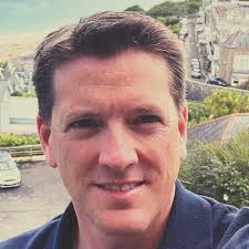 GenAI: a revolution across all sectors?