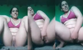 Muslim bhabhi pussy masturbation with squirt in live video