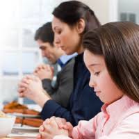 Catholic.net - Cómo transmitir la fe a los hijos