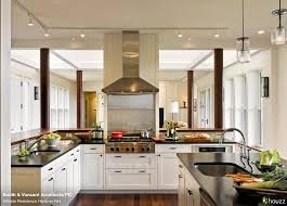 Chef S Kitchen Via Houzz Kitchen Design White Kitchen Wood Floors Wood Floor Kitchen