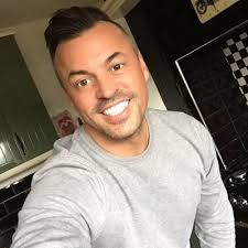 Lee Hawthorne (@LeeHawthorne4)