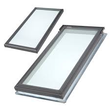 C'est la solution qu'offre un puits de lumière velux ! Puits De Lumiere Fixe Velux Monte Sur Cadre Ou Avec Cadre Integre