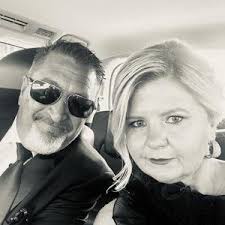 Tim Gillis and Terri Hunter's Wedding Registry