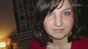 ignoto tre sul tampone orale di Chiara Poggi+++ La doppia analisi del  tampone orale fatto a Chiara Poggi conferma la presenza di un dna ignoto,  si tratta di un soggetto maschile