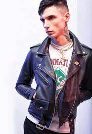 Pin By Haley On A N D Y B I E R S A C K Andy Black Andy Biersack Black Veil Brides